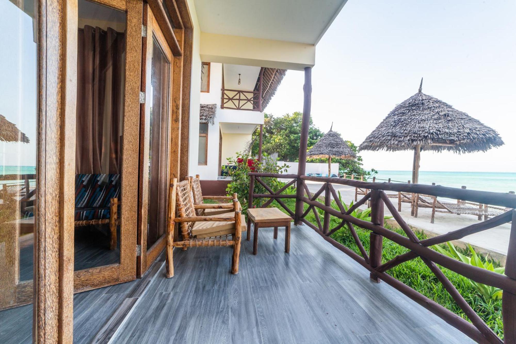 Mahi Mahi Beach Hotel Jambiani  Exterior photo
